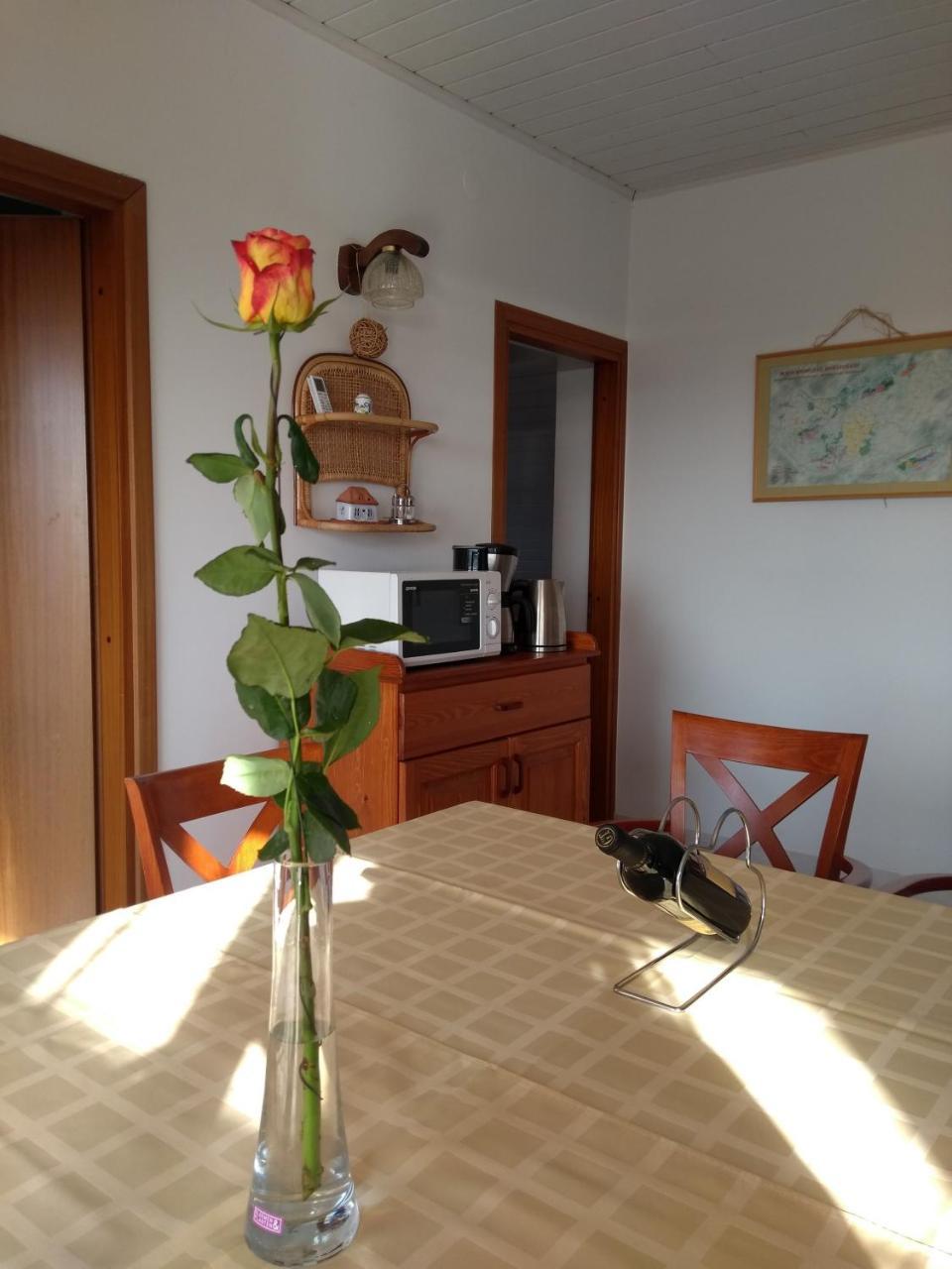 Kati Villa Vonyarcvashegy Luaran gambar